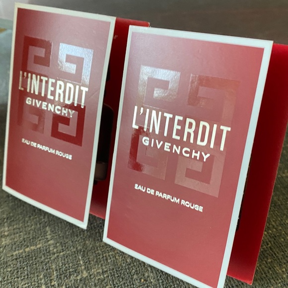 Givenchy Iconic Red Pouch - Picture 7 of 9